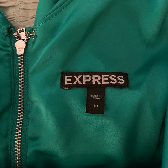 Express ruched cocktail dress. - Picture 3 of 3